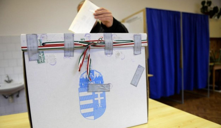Tiszaburán 51 képviselőjelölt indul az önkormányzati választáson